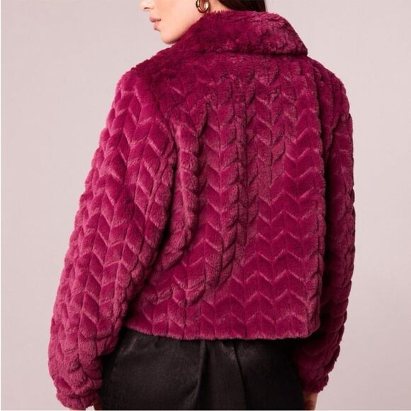 Band Of The Free Val Chevron Jacket ❄️ Eggplant ❄️ NWT ❄️ faux fur ❄️ medium - Picture 2 of 4